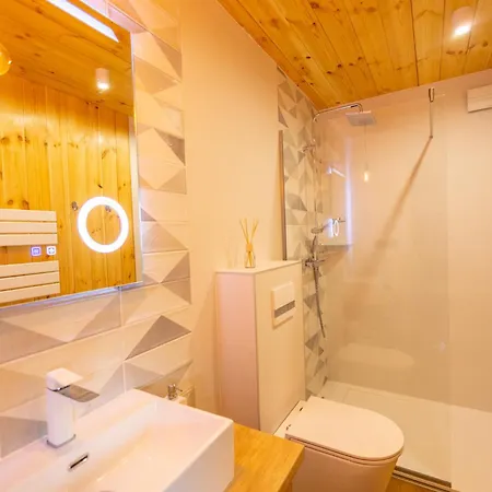 Blackbox House