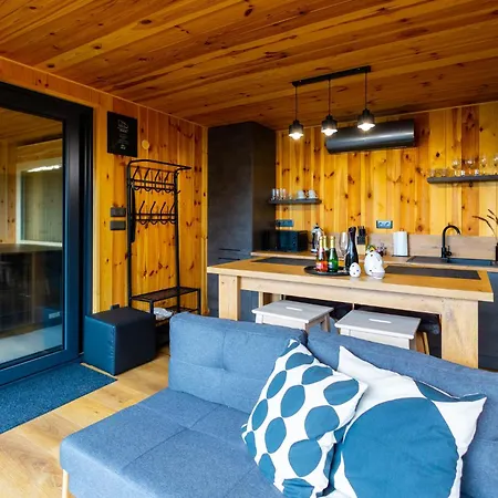Blackbox House