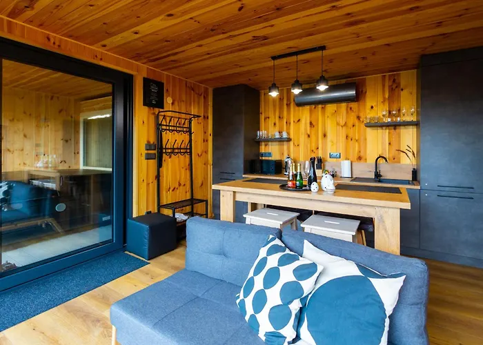 Blackbox House
